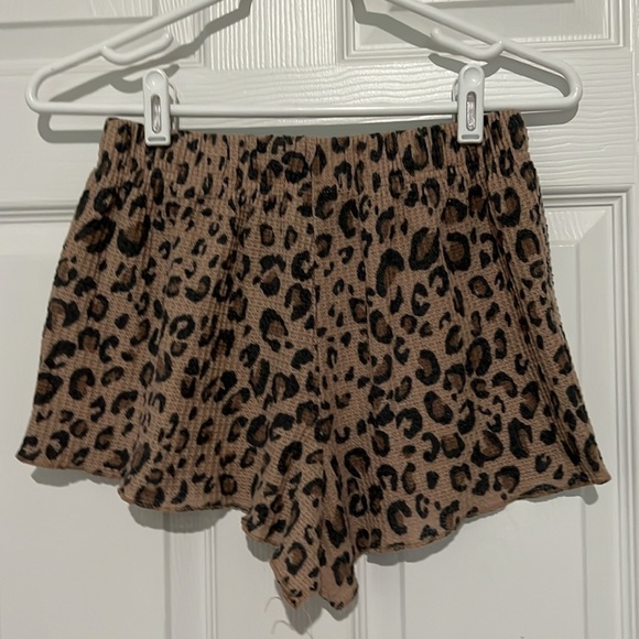Cozie by Pink Rose women’s animal print pajama set - Picture 5 of 5
